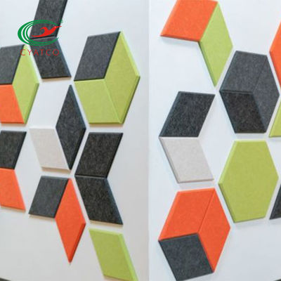 Tejas acústicas inofensivas prácticas de la pared, los paneles de pared insonoros decorativos estables