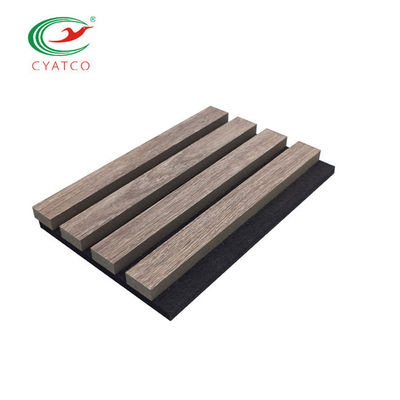 El panel acústico de madera multiusos, tablero de madera de la prueba inofensiva de los sonidos