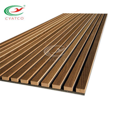 Laminado chapee los paneles de pared de madera del listón acústico Mildewproof insípido