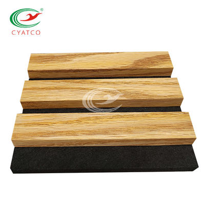 Desgaste acústico de la pared del listón de la chapa de madera decorativa - resistente